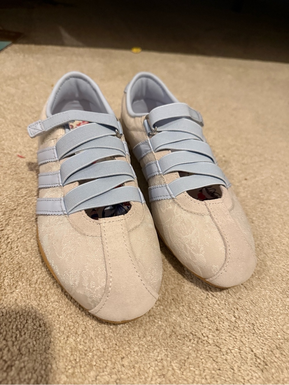 Adidas Tokyo MJ Liberty London Shoes, Women size 6 - Picture 3 of 5